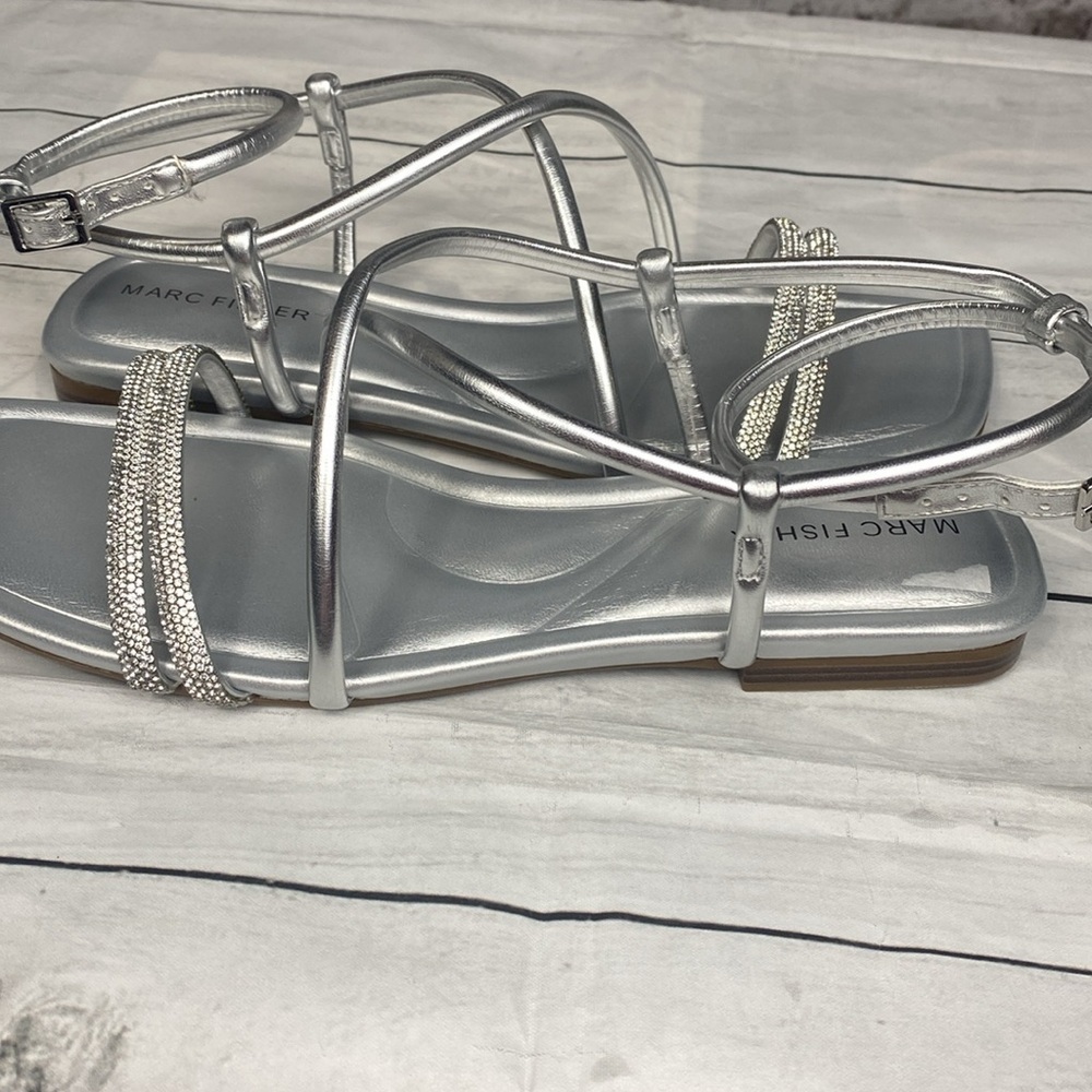 Marc Fisher Silver Rhinestone Strappy Sandals Sz 8M NWOT - Picture 9 of 10